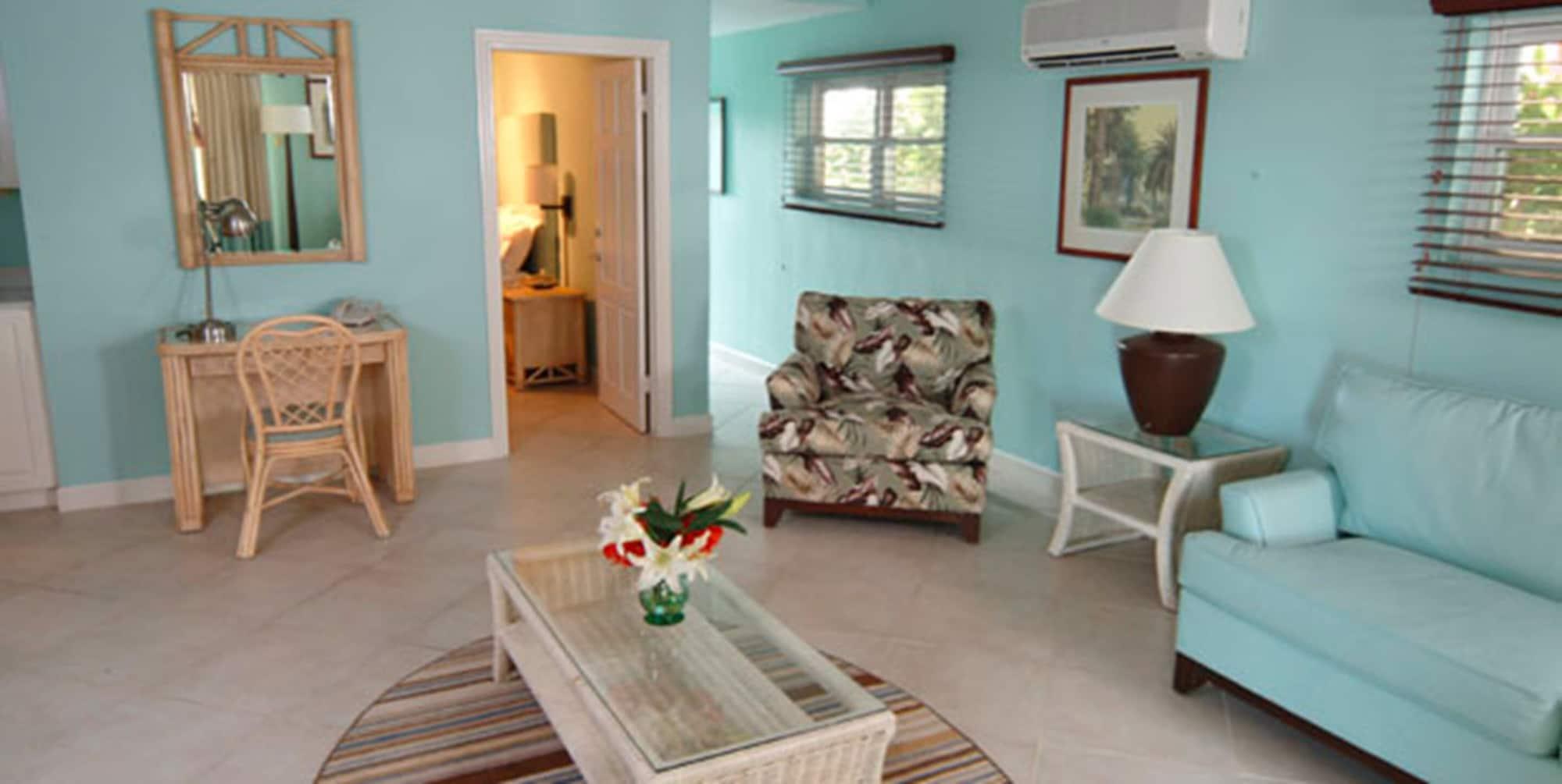 Trade Winds Hotel Dickenson Bay Екстер'єр фото