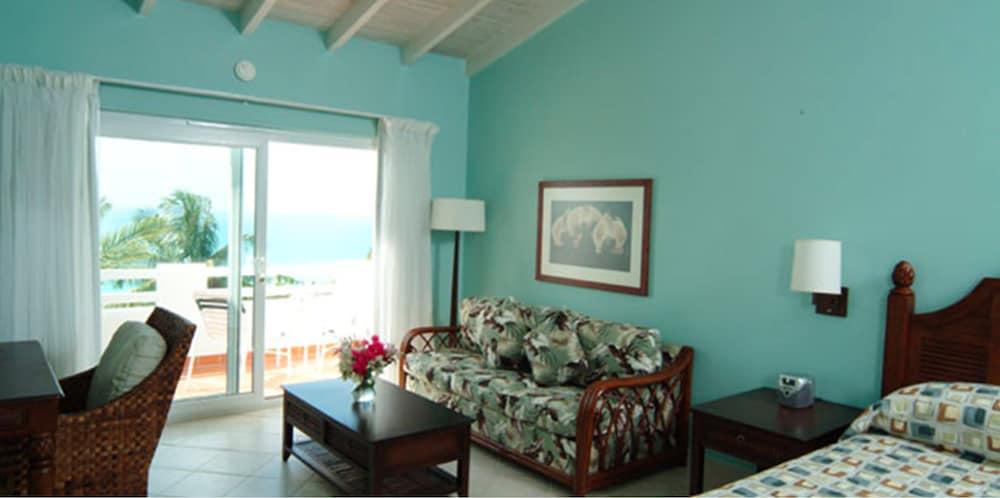 Trade Winds Hotel Dickenson Bay Екстер'єр фото